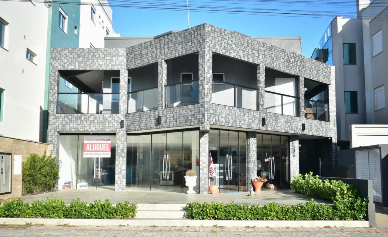 Residencial Melfi 3 Ap 6 Apartment Bombinhas Bagian luar foto